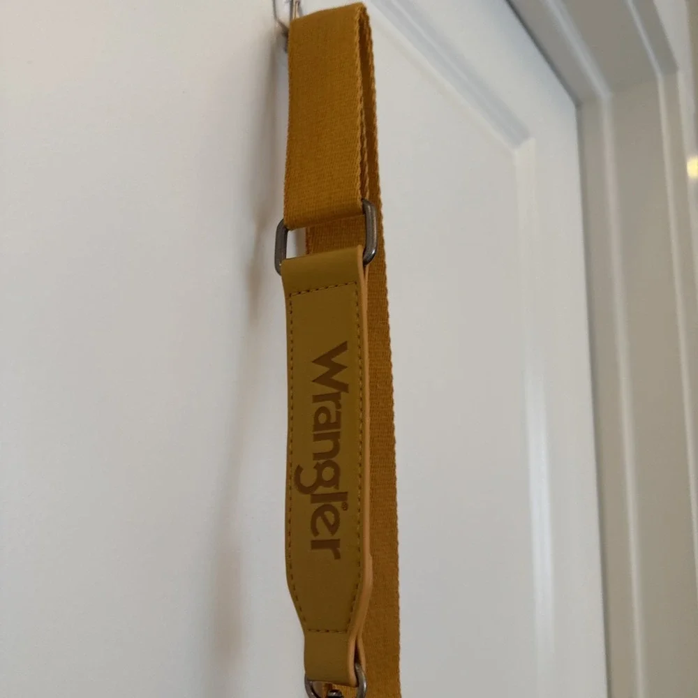 Wrangler NWT Western 100% Leather Mustard Yellow Sling Crossbody Purse